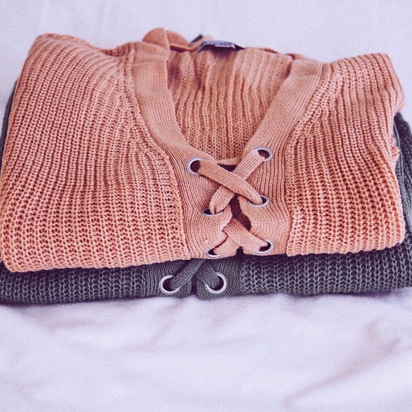 Green full lace up sweater - Picture 5 of 5